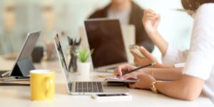 京都で派遣会社を選ぶ際の重要ポイント